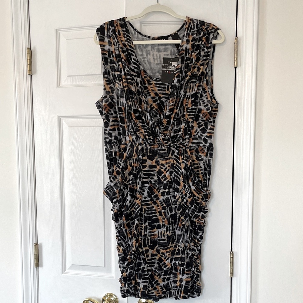 Axcess Faux Wrap Style  Dress, size XL, NWT